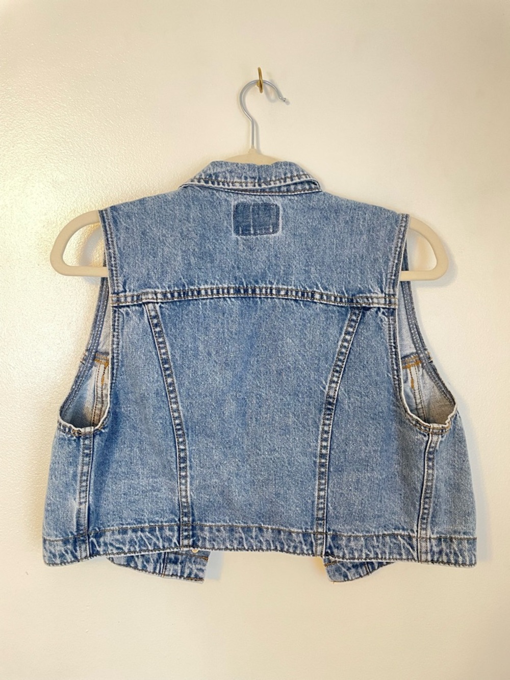 American Eagle blue denim button up vest collared size medium - Picture 4 of 4